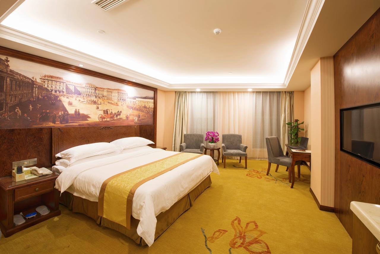 Vienna Hotel Jinshan New City Wanda Plaza Exterior foto