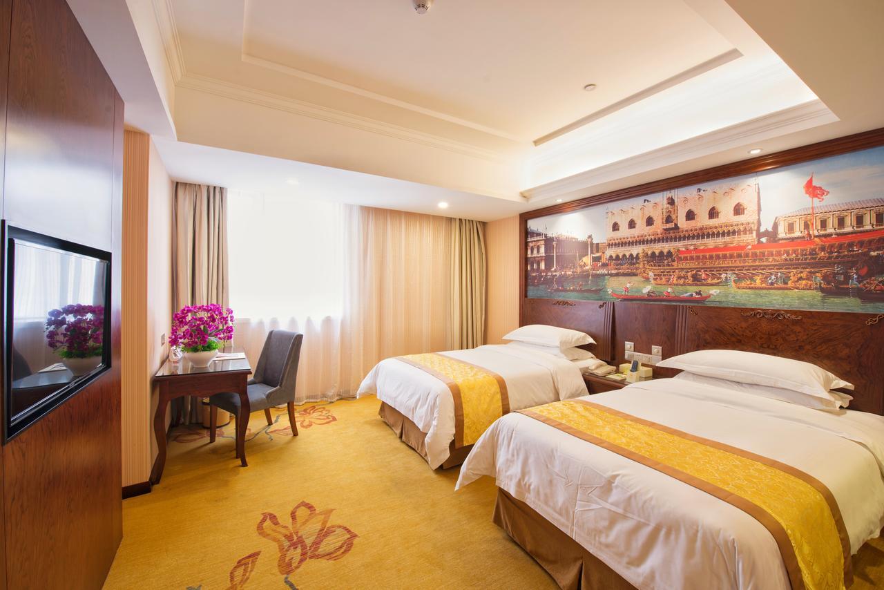 Vienna Hotel Jinshan New City Wanda Plaza Exterior foto